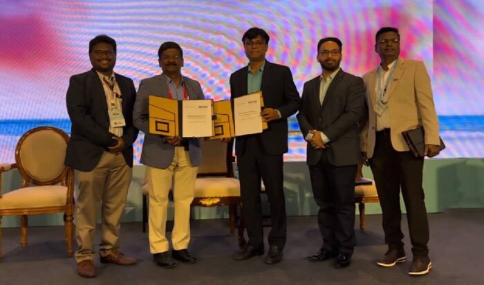 Team members from Bentley Systems and Sri Ramakrishna Engineering College sign MOU to prepare students to excel in a competitive, technology-driven world. (Image courtesy of Bentley Systems)
